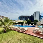 Apartamento Cozy 1-bedroom In Royal Bay *