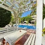Cozy 1-bedroom In Royal Bay *