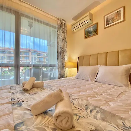 Apartment Cozy 1-bedroom In Royal Bay