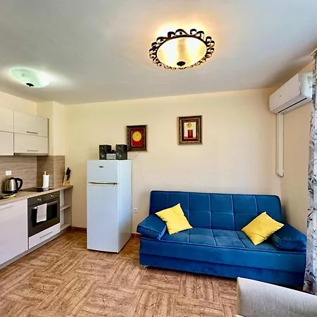 Cozy 1-bedroom In Royal Bay By Menada Apartment
